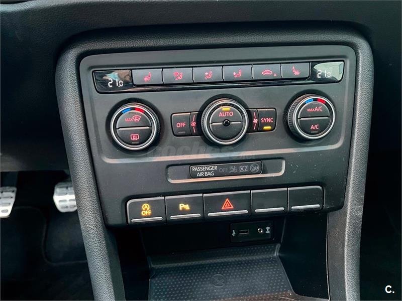 VOLKSWAGEN Beetle Sport 2.0 TDI 150CV BMT 3p.