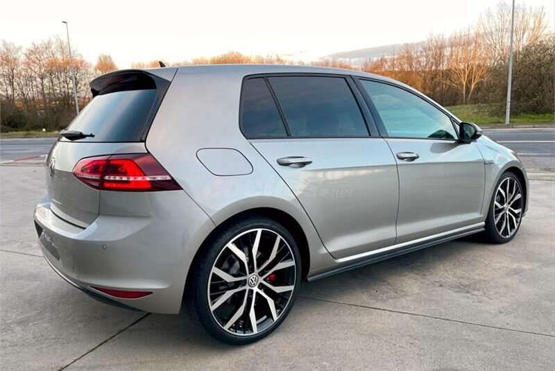 VOLKSWAGEN Golf GTD 2.0 TDI 184cv DSG BMT 5p.