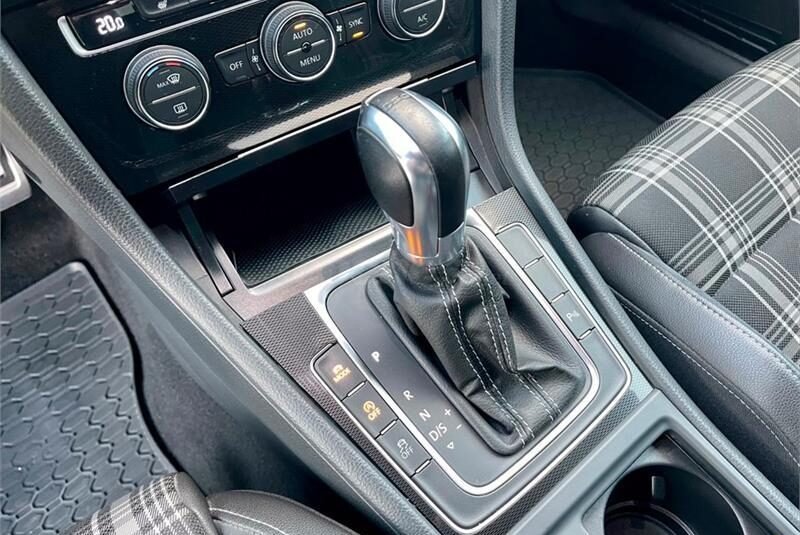 VOLKSWAGEN Golf GTD 2.0 TDI 184cv DSG BMT 5p.