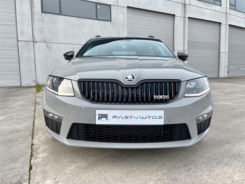 SKODA Octavia Combi 2.0 TDI CR 184cv DSG RS 5p.