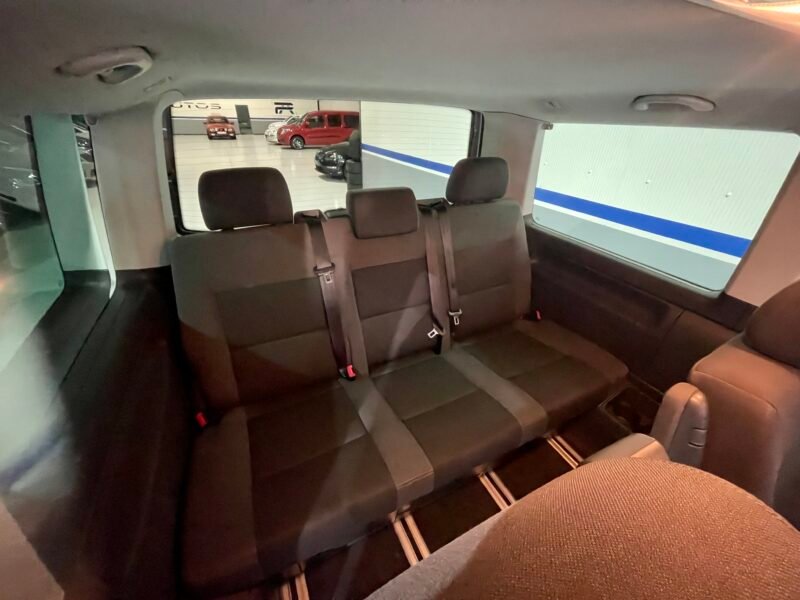 VOLKSWAGEN MULTIVAN 5.1 2.0TDI SPECIAL