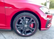 VOLKSWAGEN Golf GTI PERFORMANCE