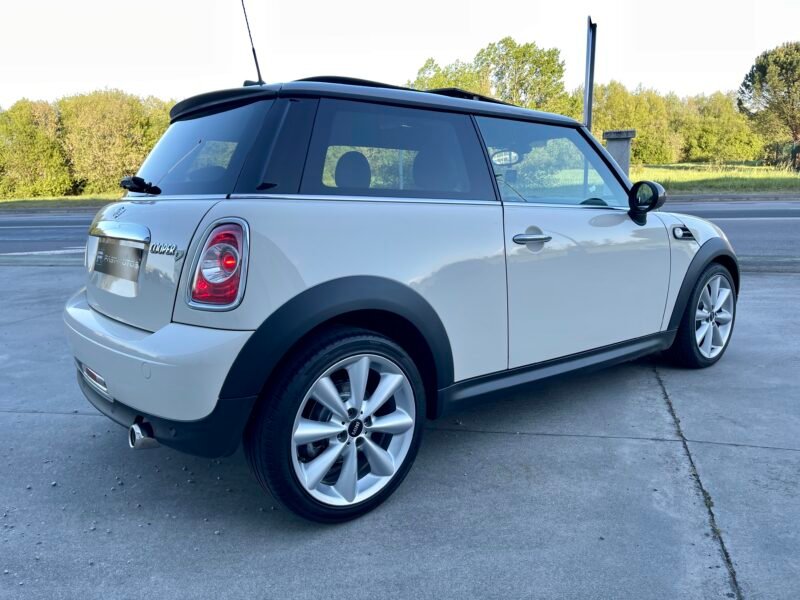MINI cooper d 2.0 d