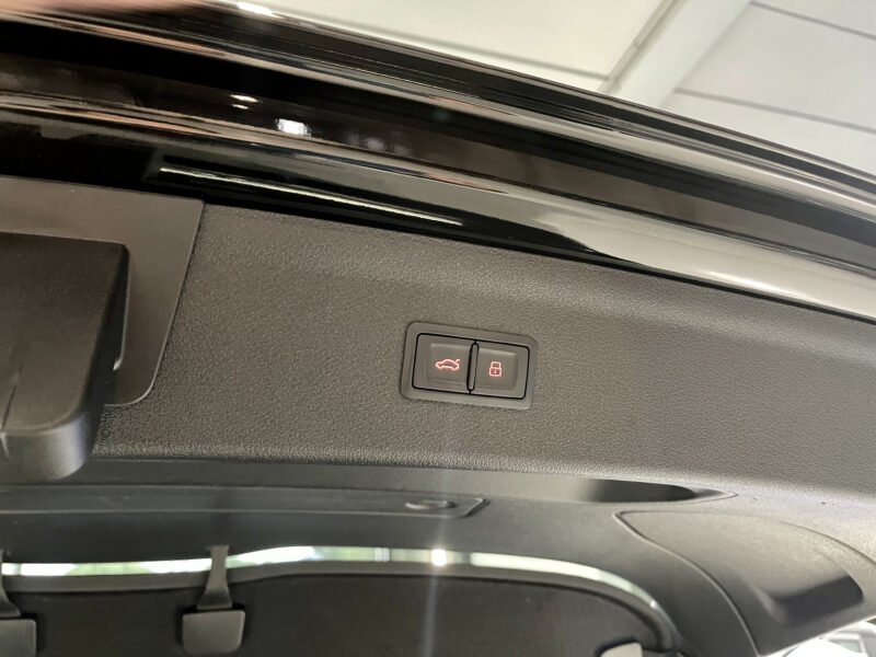 AUDI Q3 TDI QUATTRO SLINE 2.0 TDI