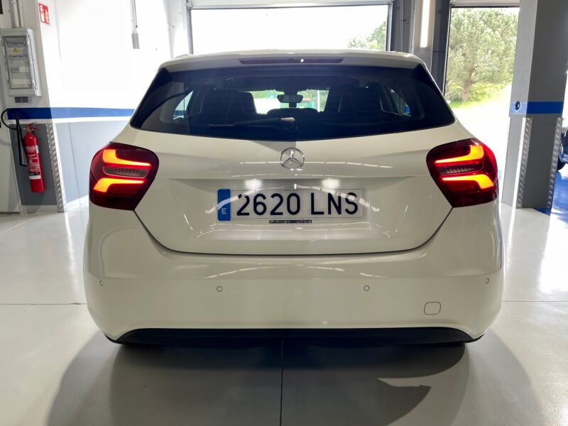 MERCEDES-BENZ Clase A 180