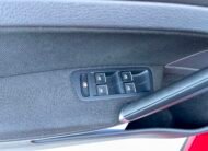 VOLKSWAGEN Golf GTI PERFORMANCE