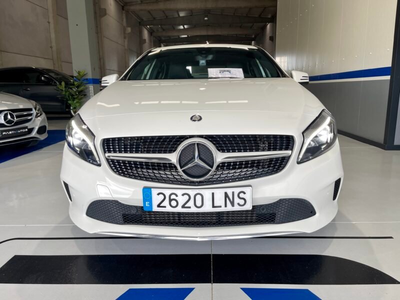 MERCEDES-BENZ Clase A 180