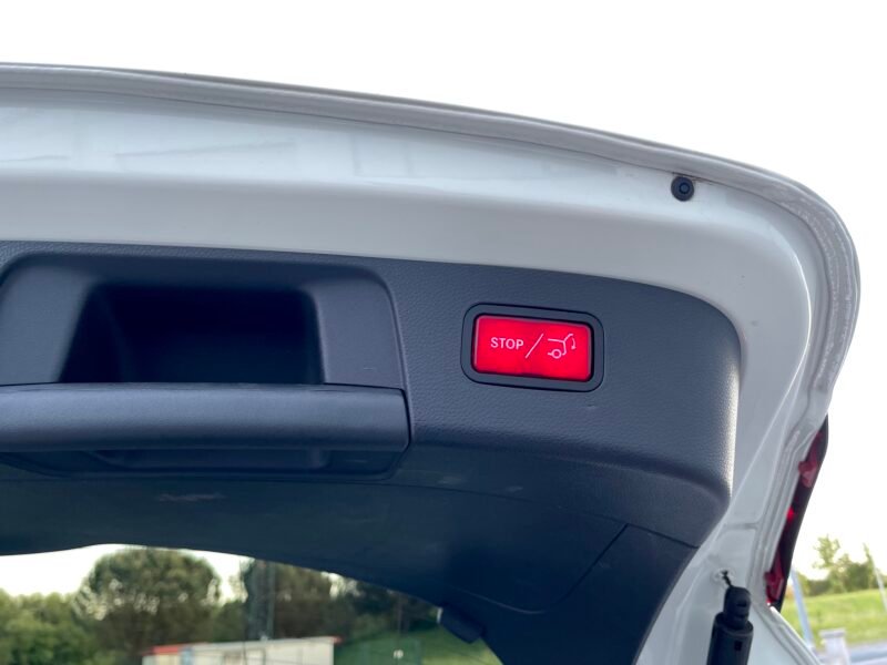 MERCEDES-BENZ GLA 220d 4MATIC 170cv EDITION 1