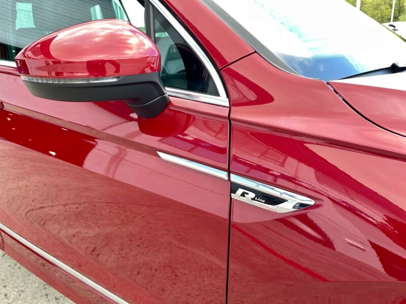 VOLKSWAGEN TIGUAN 2.0 TDI R-line