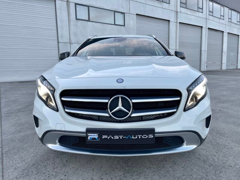 MERCEDES-BENZ GLA 220d 4MATIC 170cv EDITION 1