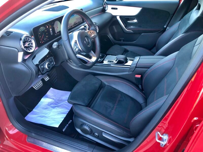 MERCEDES-BENZ Clase A 220d amg