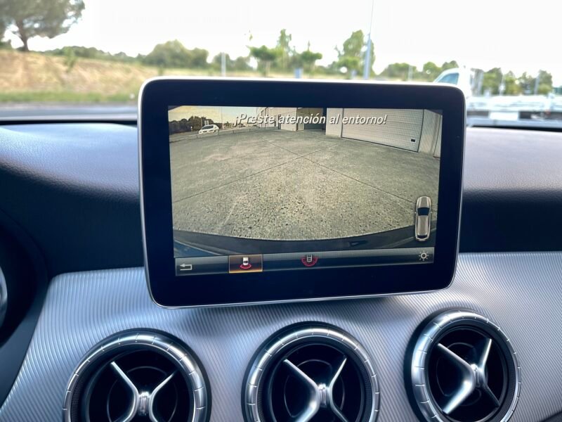 MERCEDES-BENZ CLASE CLA SHOTTING BRAKE 220D