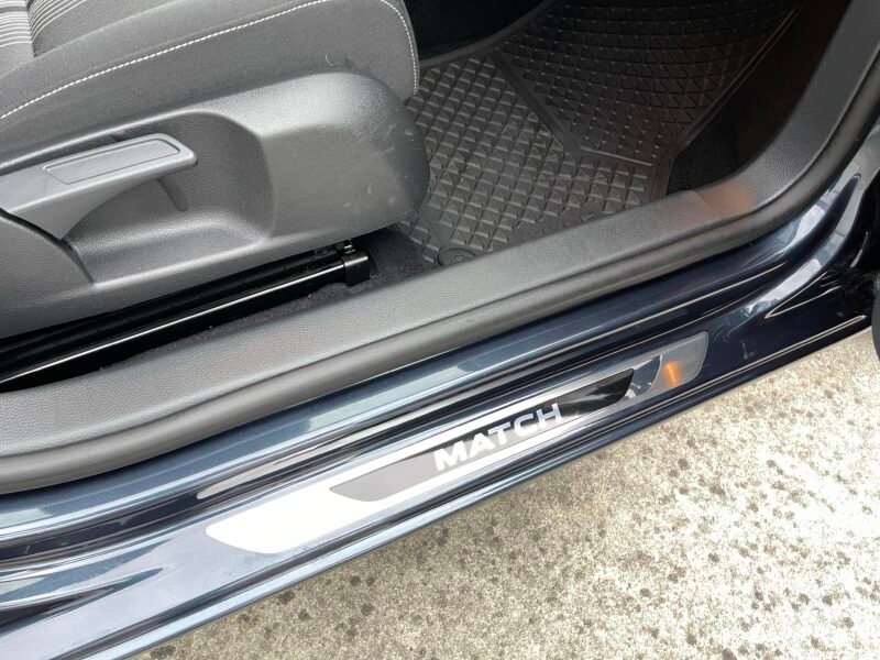 VOLKSWAGEN Golf 1.4 tsi MATCH 5p.