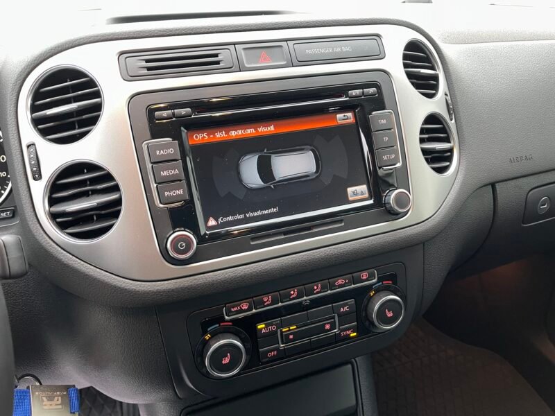 VOLKSWAGEN TIGUAN 2.0 tdi R-Line-Cup 4Motion