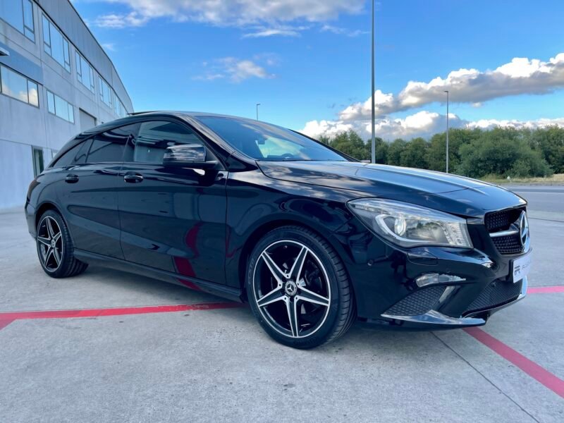 MERCEDES-BENZ CLASE CLA SHOTTING BRAKE 220D