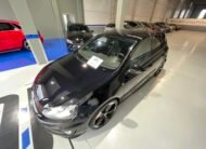 VOLKSWAGEN Golf GTI 35 ANIVERSARIO