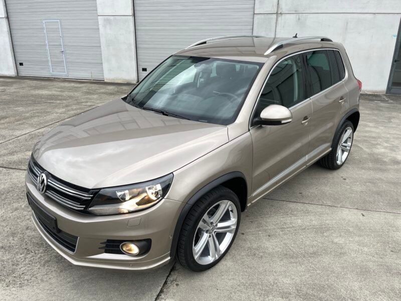 VOLKSWAGEN TIGUAN 2.0 tdi R-Line-Cup 4Motion