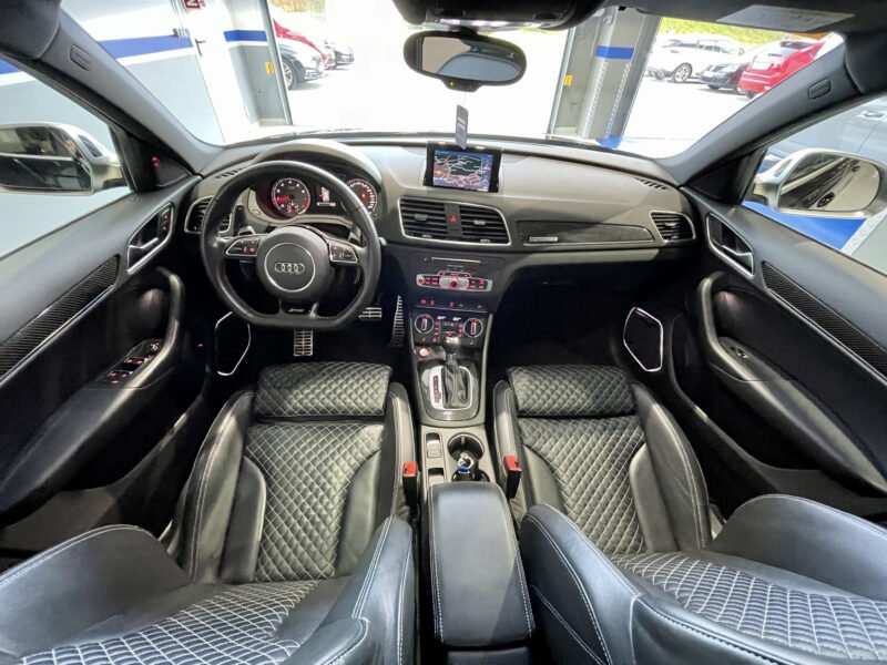 AUDI RSQ3 2.5 TFSI SLINE