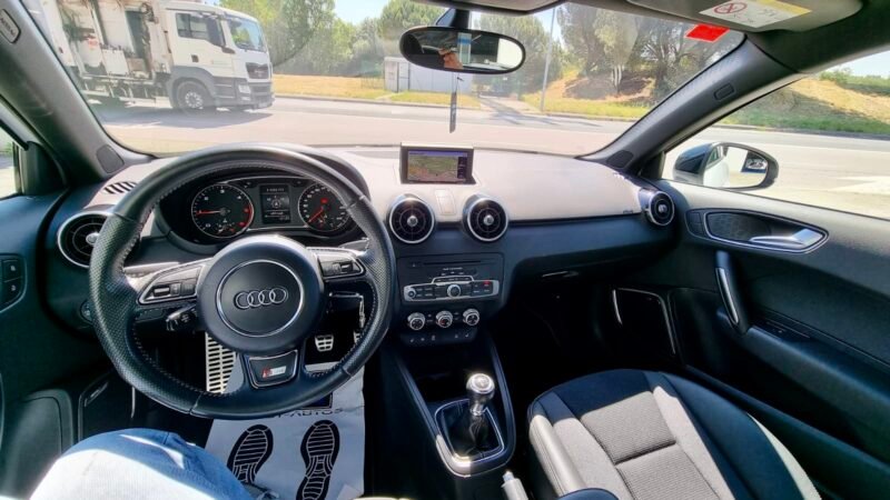 AUDI A1 2.0 TDI DPF 3p. S-line