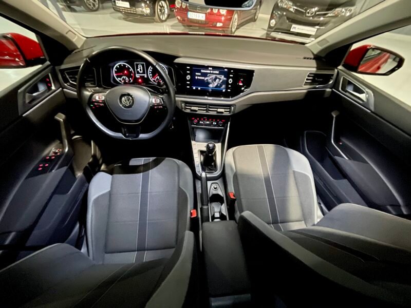 VOLKSWAGEN Polo 1.0 TSI SPORT