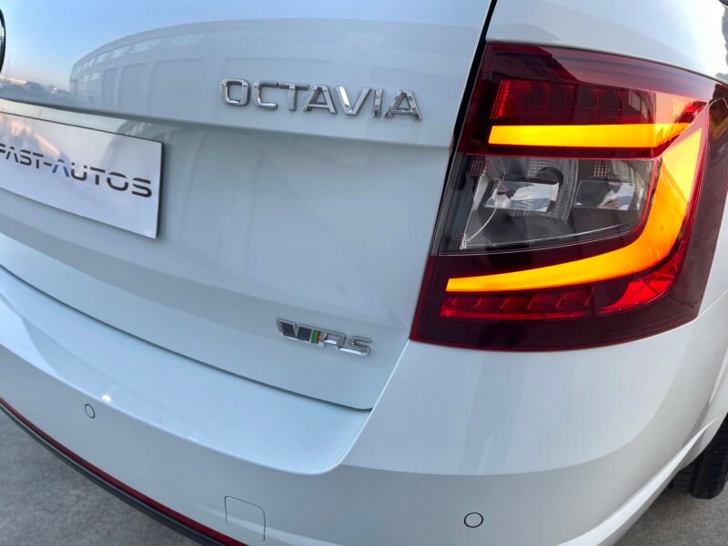 SKODA Octavia combi v-RS 2.0 TDI DSG V-RS