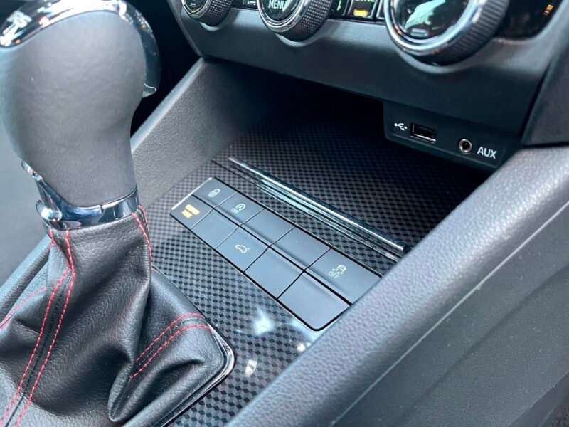 SKODA Octavia combi v-RS 2.0 TDI DSG V-RS