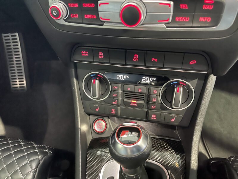 AUDI RSQ3 2.5 TFSI SLINE