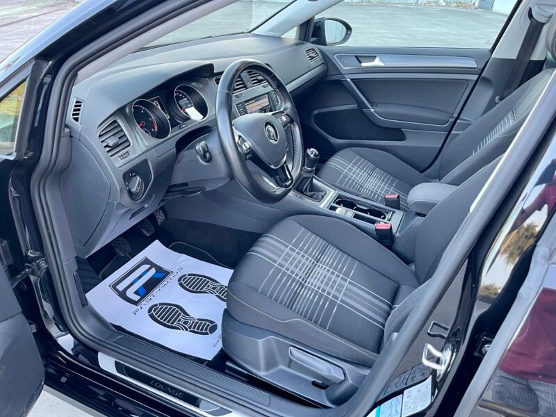 VOLKSWAGEN Golf 2.0 TDI LOUNGE