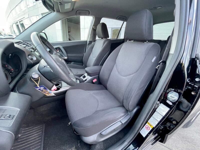 TOYOTA RAV4 2.2 D4-d ADVANCE