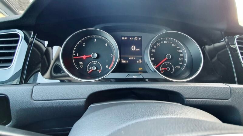 VOLKSWAGEN Golf TDI 150CV DSG JOIN 5P.