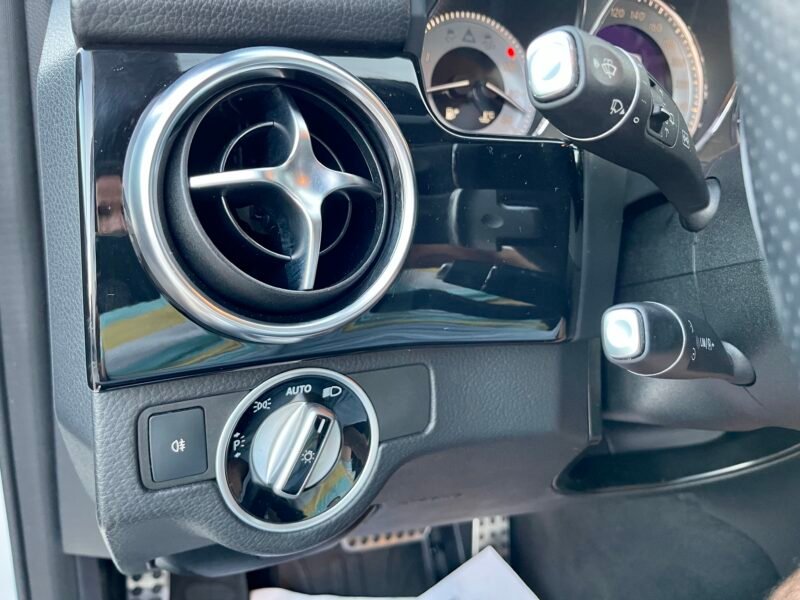 MERCEDES-BENZ GLK 220d 4MATIC 170cv