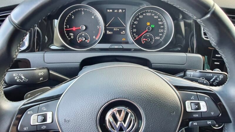VOLKSWAGEN Golf TDI 150CV DSG JOIN 5P.