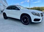 MERCEDES-BENZ CLASE GLA 200 AMG