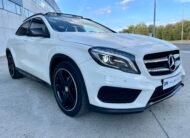 MERCEDES-BENZ CLASE GLA 200 AMG