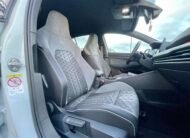 VOLKSWAGEN GOLF 8 R-line 2.0 TDI DSG 5p.