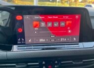 VOLKSWAGEN GOLF 8 R-line 2.0 TDI DSG 5p.