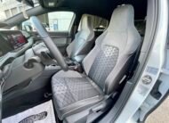 VOLKSWAGEN GOLF 8 R-line 2.0 TDI DSG 5p.
