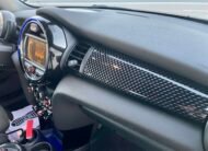 MINI Cooper S 2.0 twinpower turbo JCW 231cv