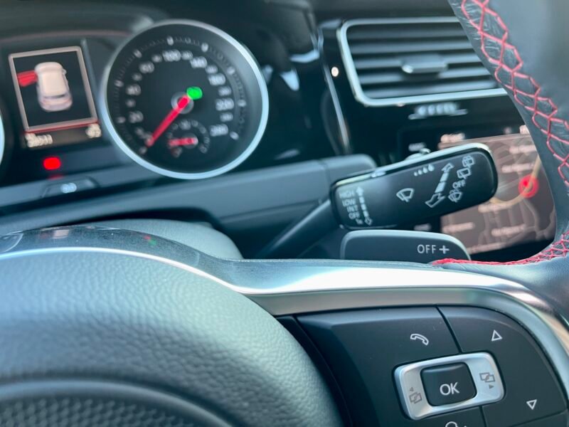 VOLKSWAGEN Golf GTI 2.0 TSI 230cv DSG BMT 3p.