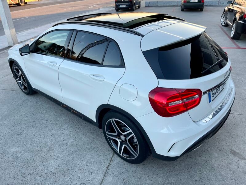 MERCEDES-BENZ GLA 200cdi AMG