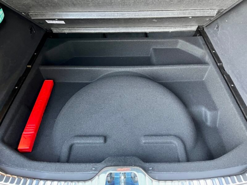 VOLVO XC60 2.0d D3 2WD momentum