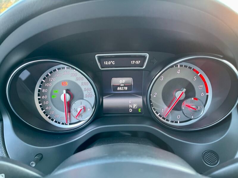 MERCEDES-BENZ GLA 200cdi AMG