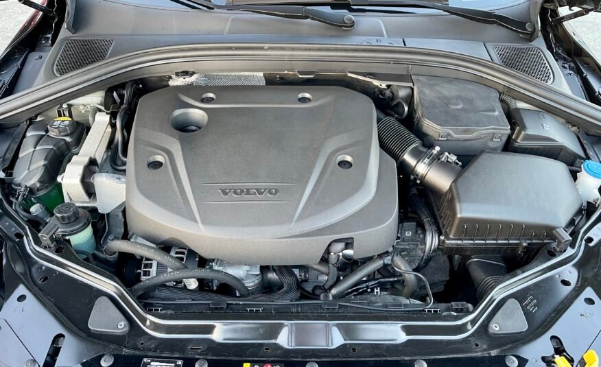 VOLVO XC60 2.0d D3 2WD momentum