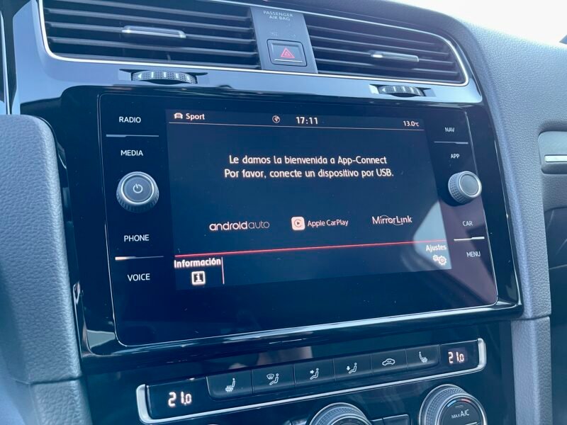 VOLKSWAGEN Golf GTI 2.0 TSI 230cv DSG BMT 3p.