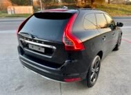 VOLVO XC60 2.0d D3 2WD momentum