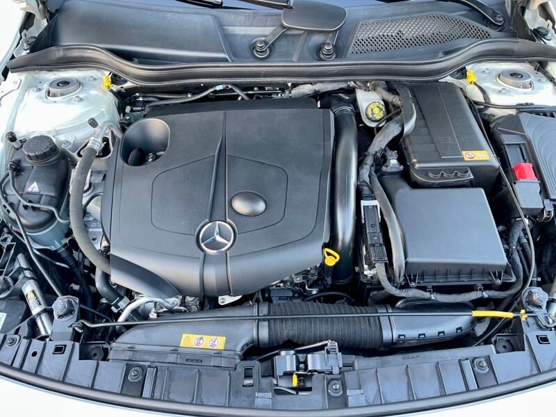 MERCEDES-BENZ GLA 200cdi AMG