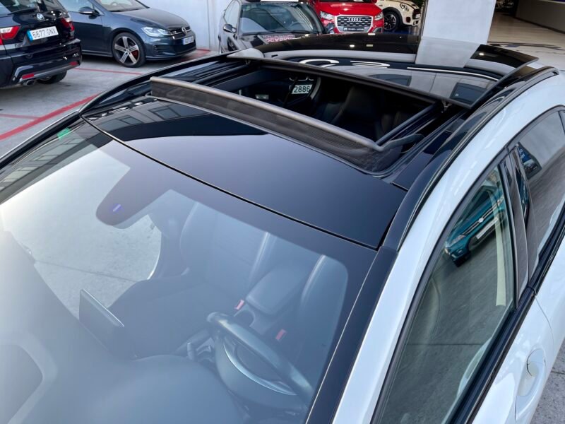 MERCEDES-BENZ GLA 200cdi AMG