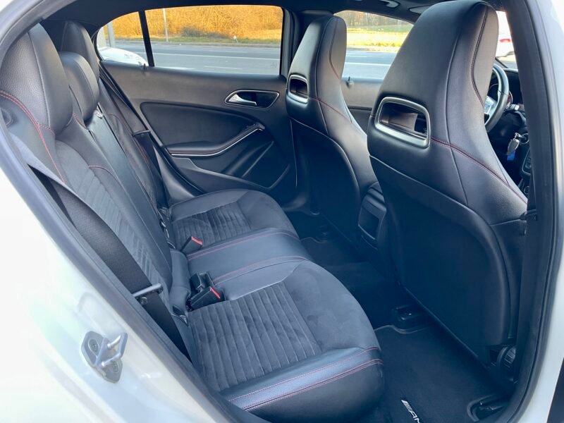 MERCEDES-BENZ GLA 200cdi AMG