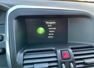 VOLVO XC60 2.0d D3 2WD momentum