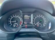 SKODA Octavia RS COMBI TDI DSG 184CV